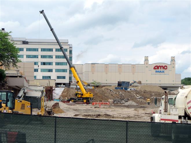 An additional parking structure with 661 spaces is planned at Mayfair Mall. The structure will be open near Boston Store by the holiday season.